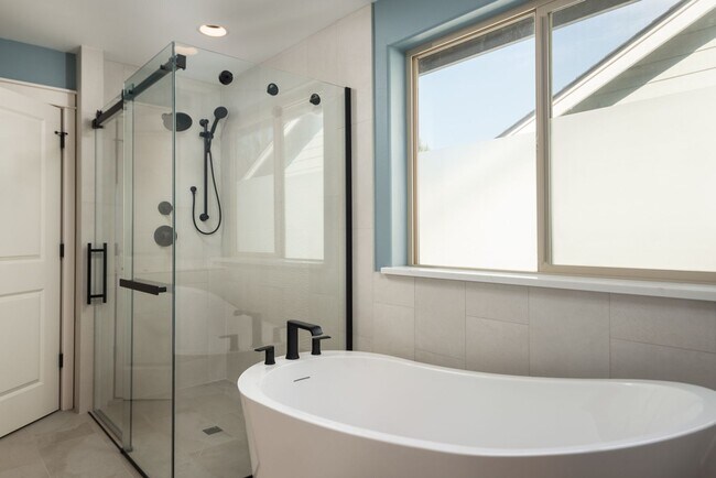 Building Photo - 4-Bedroom Home Near Pine Nursery Park Smart Upgrades & Spacious Yard