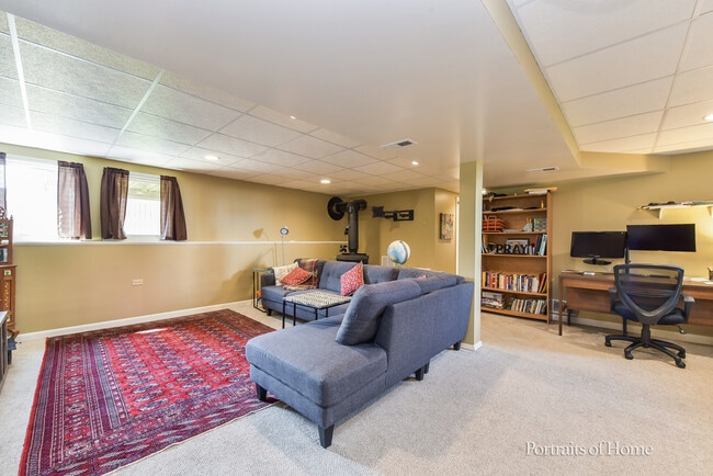 Building Photo - 2316 Apache Ln