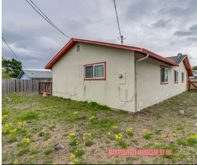 Building Photo - Charming and Spacious 4-Bedroom Home for Rent in South San Francisco!