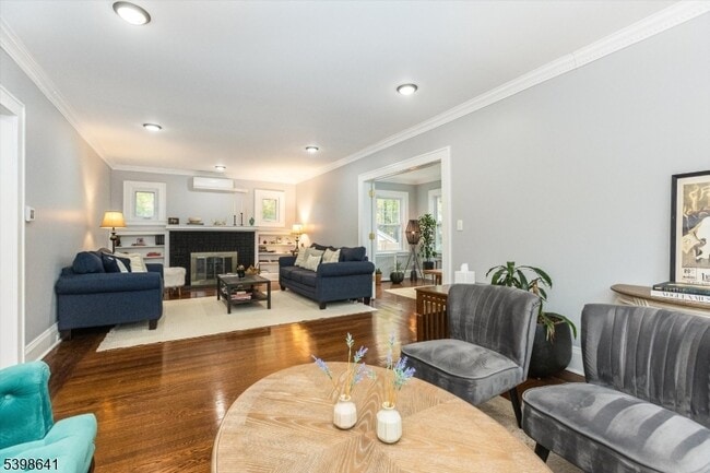 Building Photo - 169 Heywood Ave