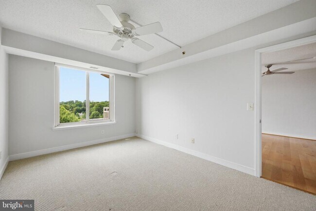 Building Photo - 7500 Woodmont Ave