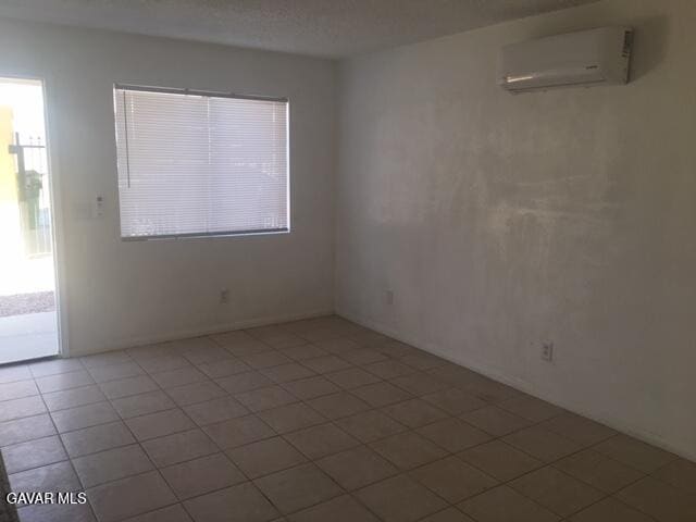 Building Photo - 8124 Peach Ave