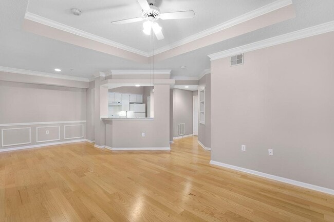 Building Photo - 5303 Bay Club Cir