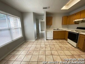 Building Photo - 7487 Bluestone Rd