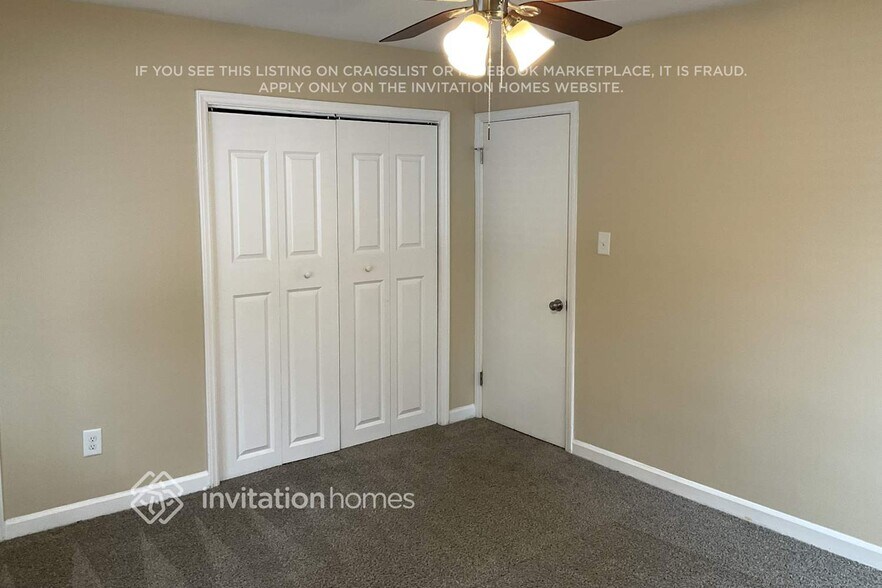 Building Photo - 1300 Shannonhouse Dr