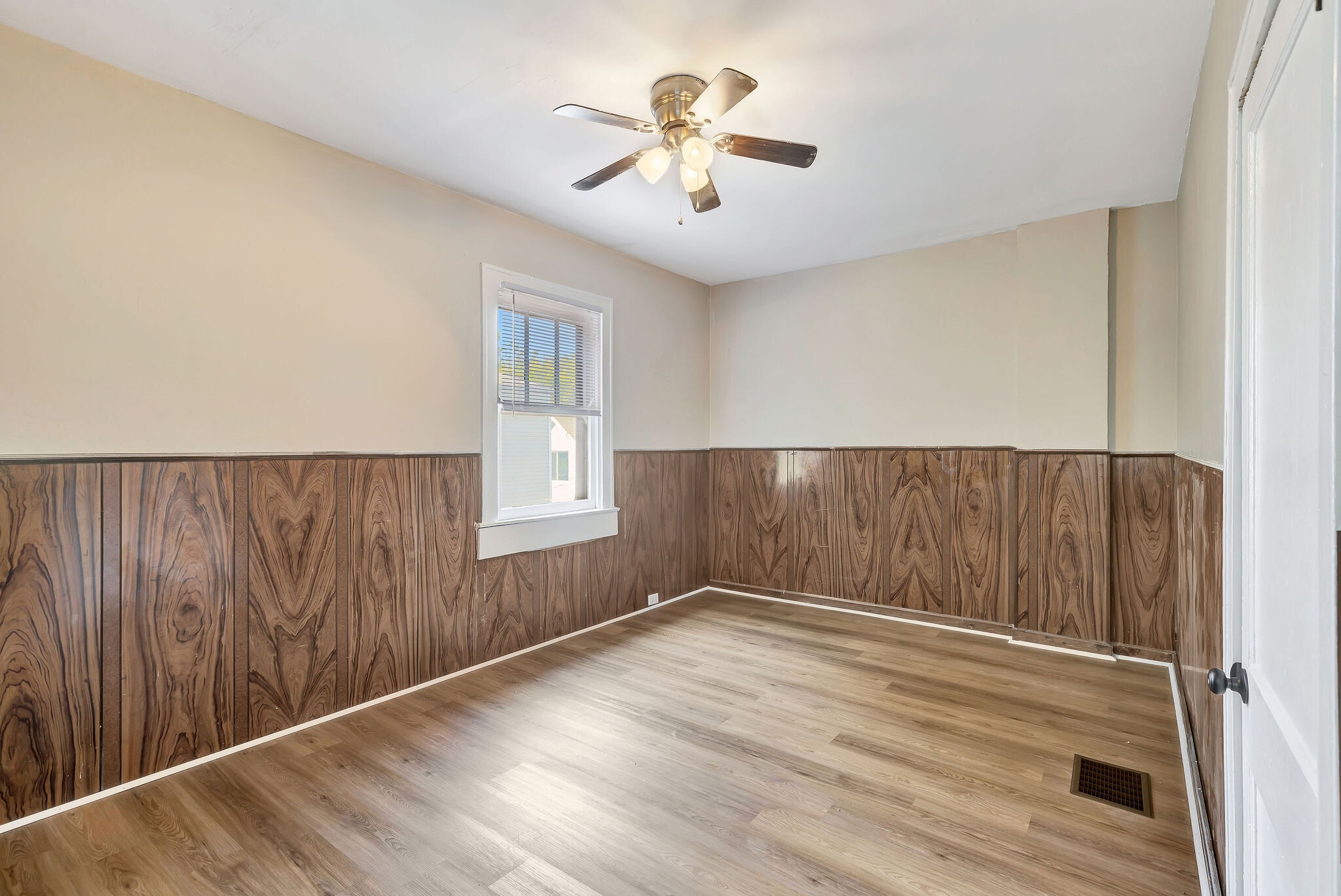 Building Photo - 2231 Flora St