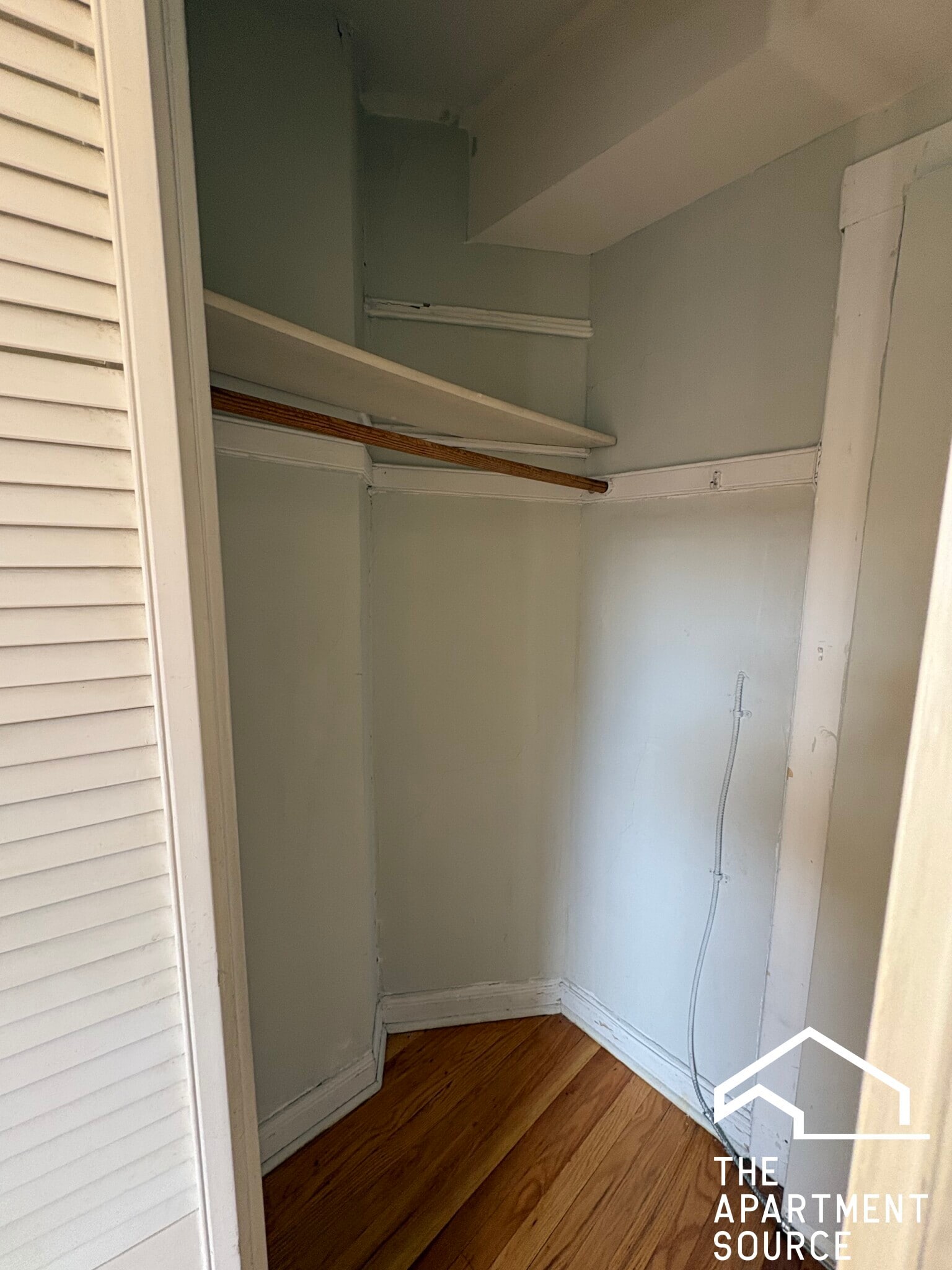 Building Photo - 3003 N Racine Ave