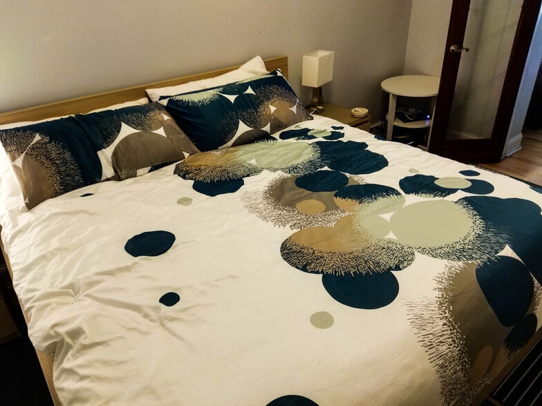 Bedroom - 21 E Centre St