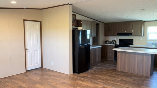 Building Photo - 7173 Rd 5878
