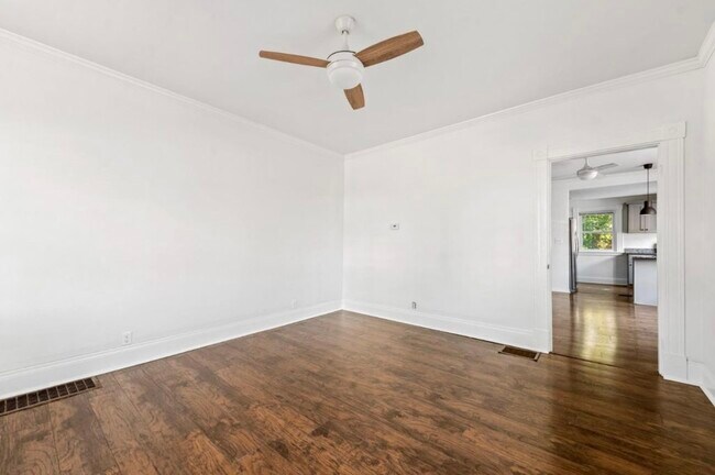 Building Photo - 4200 Homer Ave