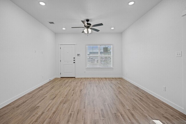 Building Photo - 3607 Pintail Ln