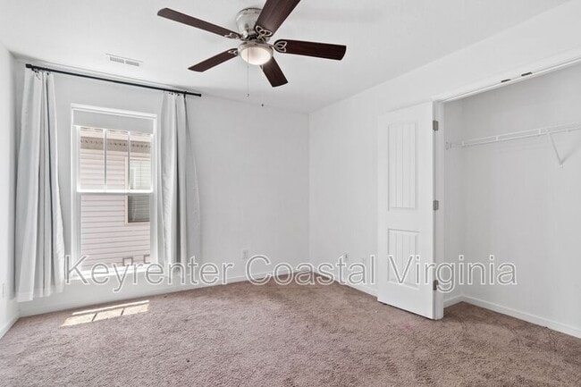 Building Photo - 1415 Waltham Ln