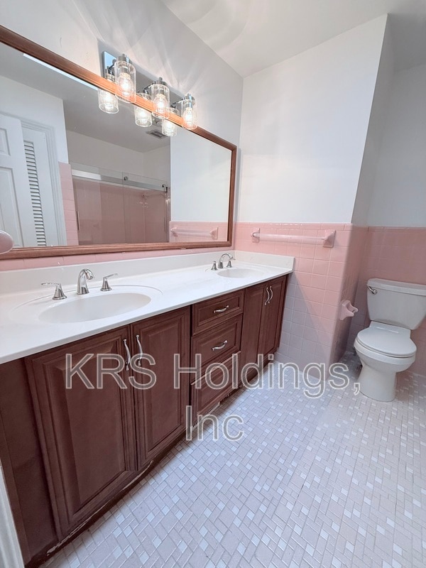 Building Photo - 2501 New Bern Ave