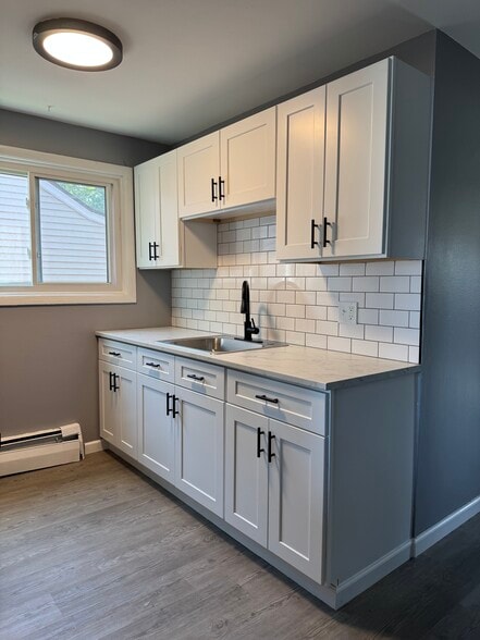 Primary Photo - Gress Apartments