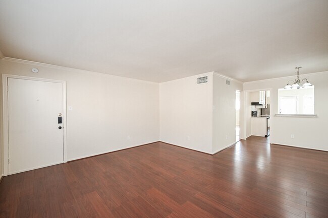 Building Photo - 5230 Arboles Dr