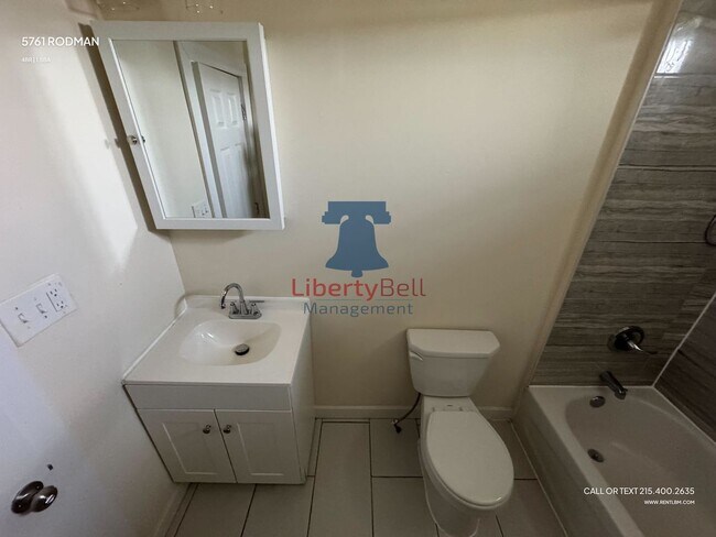 Building Photo - 5761 Rodman St