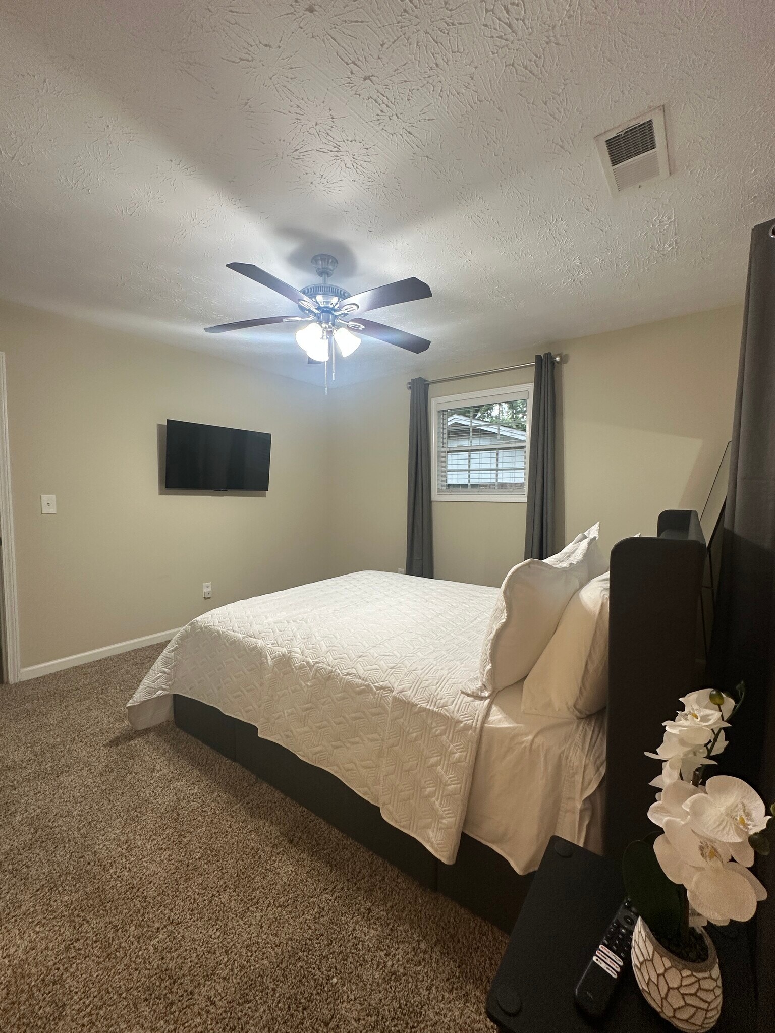 Building Photo - 6630 Leisure Trl