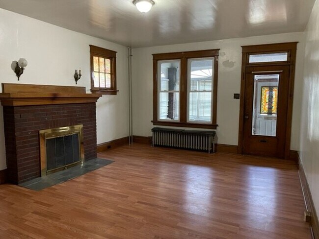 Building Photo - 2558 N 5th St