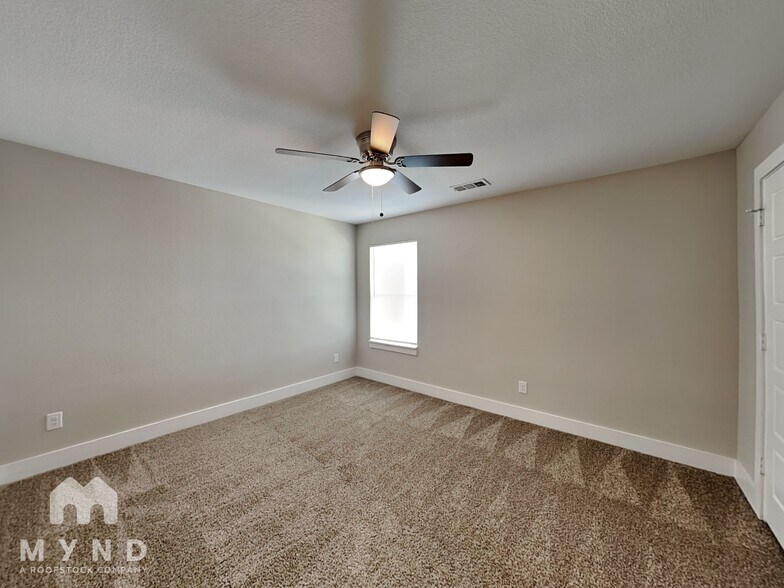 Building Photo - 5517 Van Horn Dr