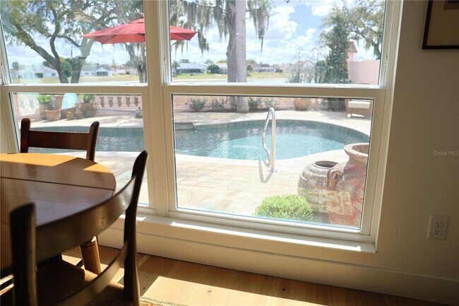 Building Photo - 1304 Santa Rosa Ct