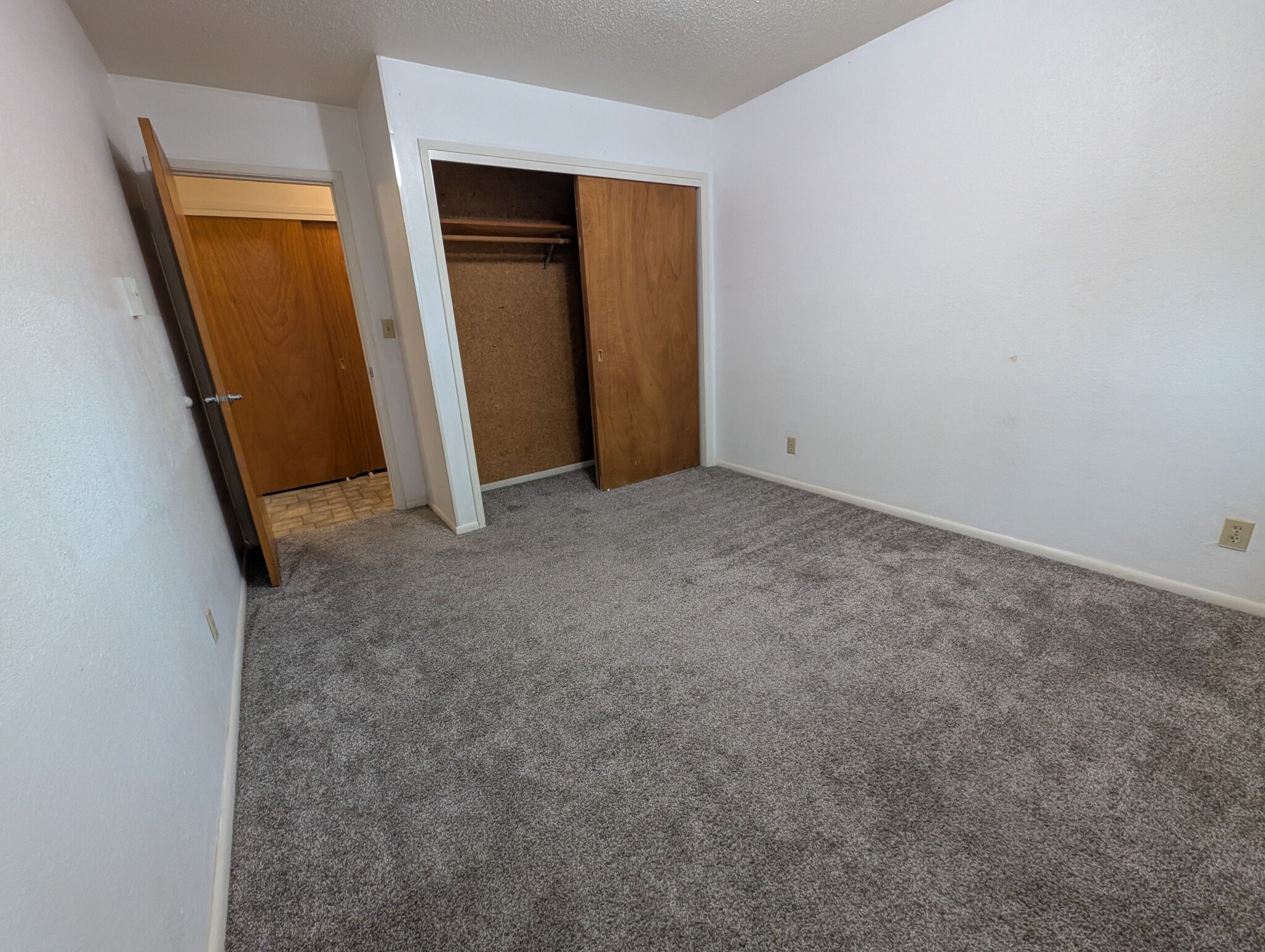 bedroom 1 - 2575 Yew Street Rd