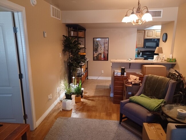 Building Photo - 3200 S Litzler Dr