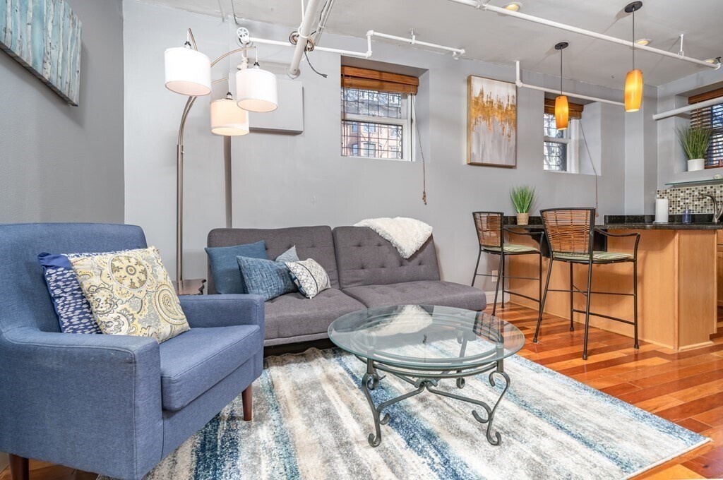 Building Photo - 330 Dartmouth St