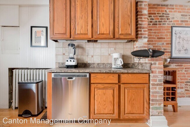 Building Photo - 2 br, 2 bath House - 2606 Foster Ave.