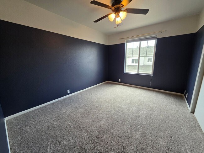 Building Photo - Stunning 3 Bed 3 Bath Home Near Stetson Hills!!