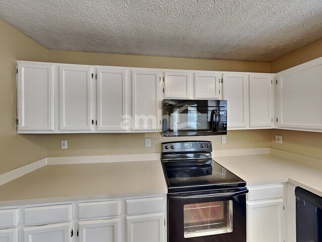 Building Photo - 291 Harland Drive
