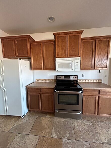 Building Photo - 11840 Bremen Pt