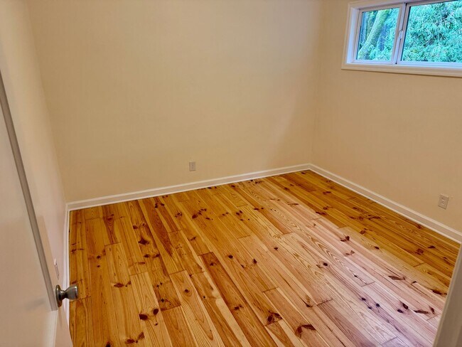 Building Photo - Super Cool Mid-Century Mod Meets Modern Updates and Amazing Pool