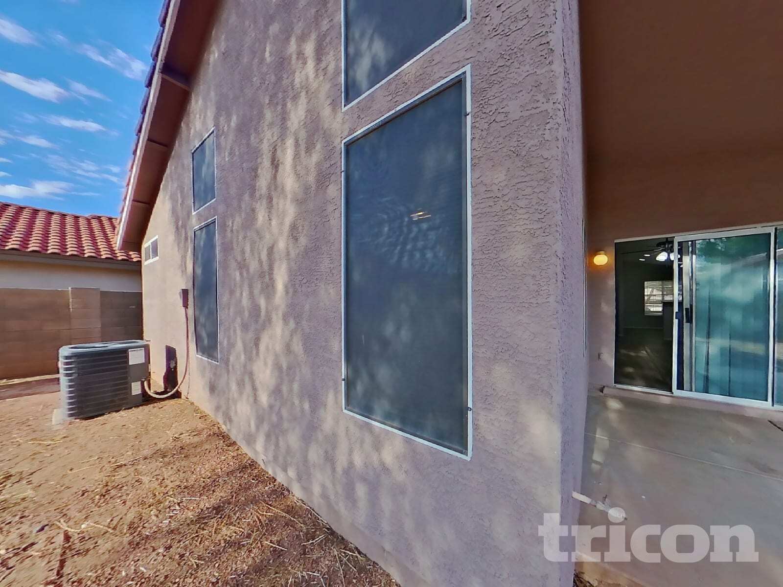 Building Photo - 12425 N 42nd Dr