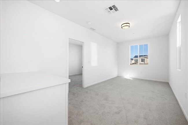 Building Photo - 4412 Canyon Coral Wy