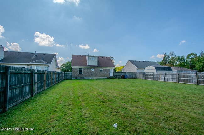 Building Photo - 6305 Leisure Ln