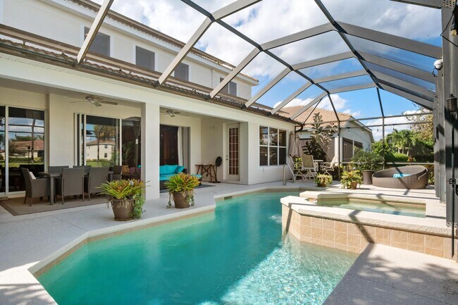 Pool and Spa - 2046 Mandarin Ln