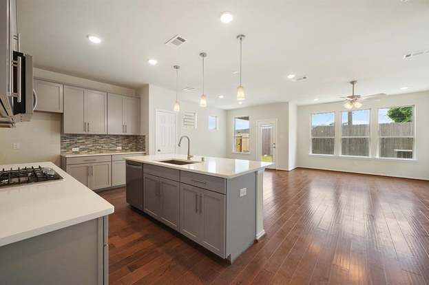 Building Photo - 8647 Cedardale Park Dr
