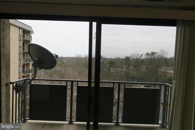 Building Photo - 3100 S Manchester St