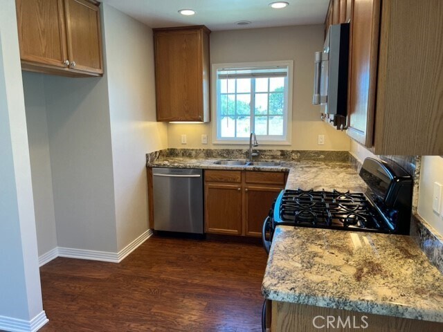 Building Photo - 1346 Opal Ave