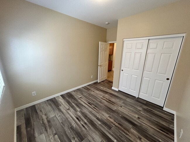 Building Photo - 3 Bed / 2bath Gilbert Home with New Paint,...