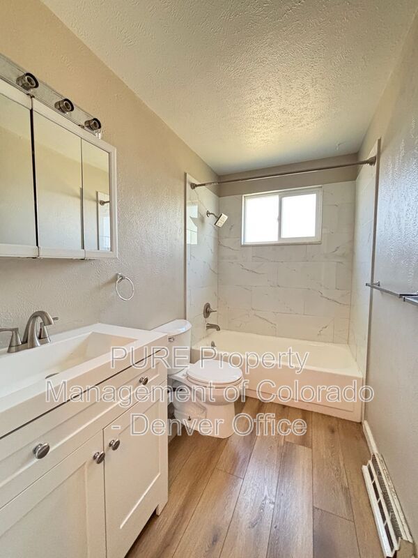 Building Photo - 6463 W 76th Ave