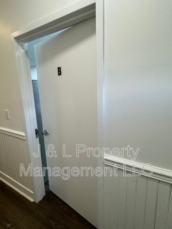 Primary Photo - 1602 Cypress St