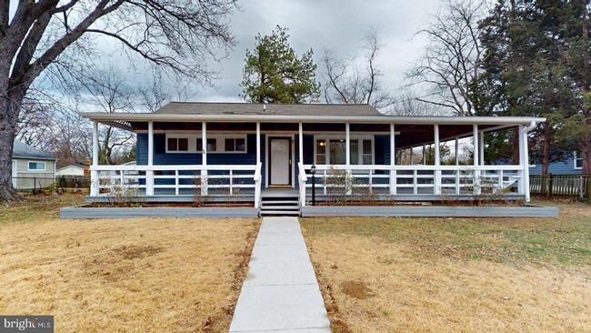 Building Photo - 6511 Enfield Dr