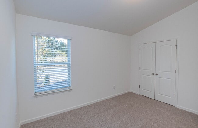Building Photo - BEAUTIFUL 2 Bedroom in MIDLAND