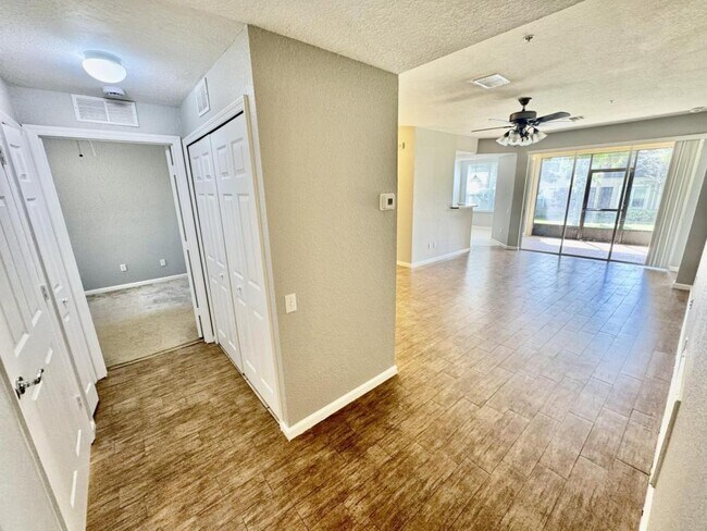 Building Photo - 6462 Cantua Ln