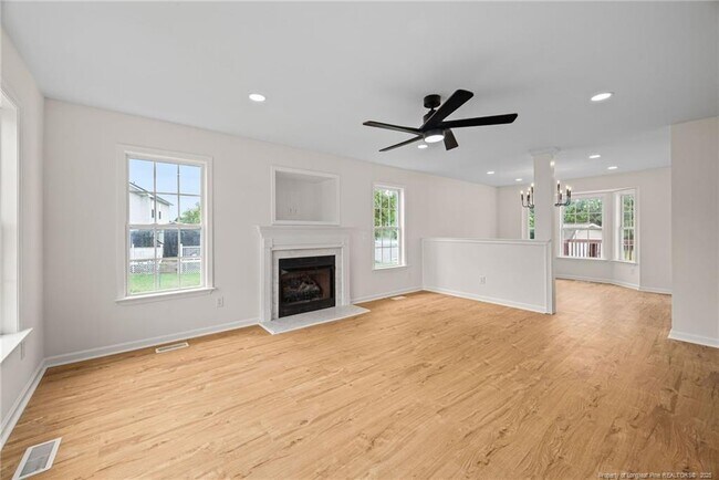 Building Photo - 38 Beadle Ct