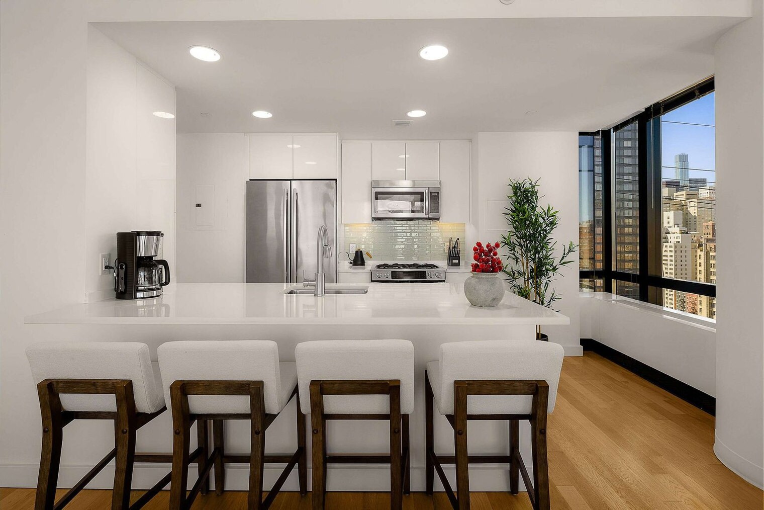 Building Photo - 1113 York Ave