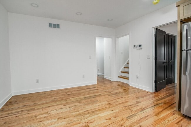 Building Photo - 4421 Bellefontaine Ave