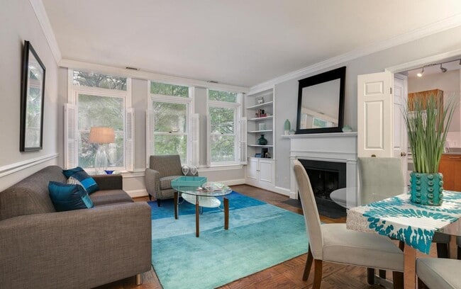 Building Photo - Spacious and sunlit condo located in the h...