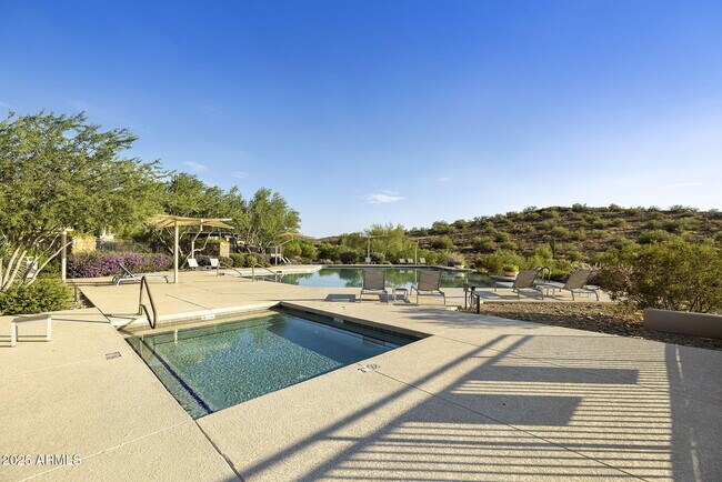 Building Photo - 11489 E Raintree Dr